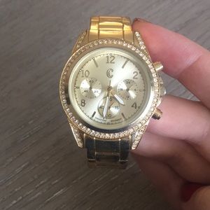 Gold Charming Charlie Watch 💛